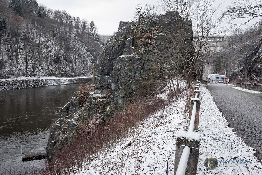 Svatojanské proudy - Ferdinandův sloup a Vltava pod Slapskou přehradou