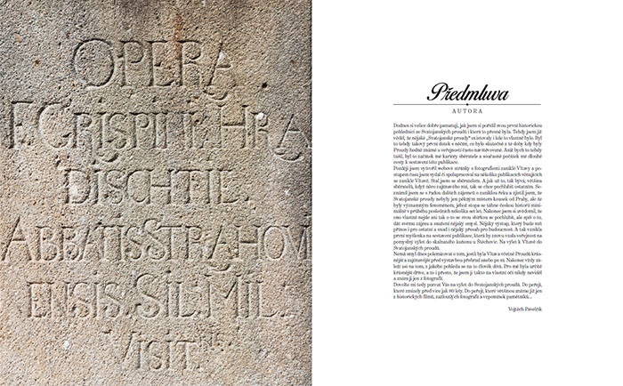 Latinský text z Ferdinandova sloupu ve Svatojánských proudech - předmluva ke knize Výlet k Vltavě do Svatojánských proudů