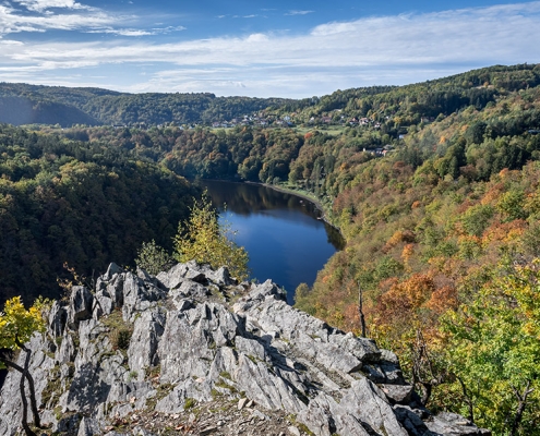 Zaniklá vycházková stezka do Svatojánských proudů