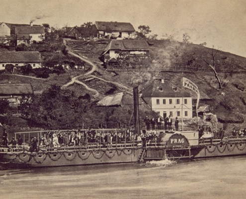 První připlutí parolodi Praha do Štěchovic 26. srpna 1865, foto Jindřich Eckert
